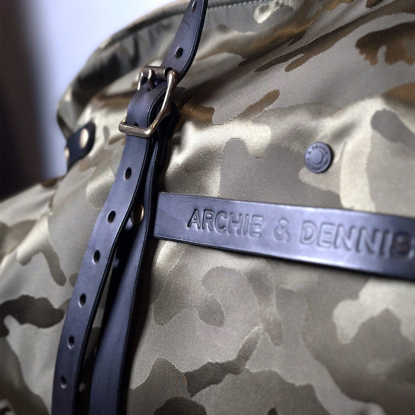 WEEKENDER NYLON - HAVIE MNFCT.