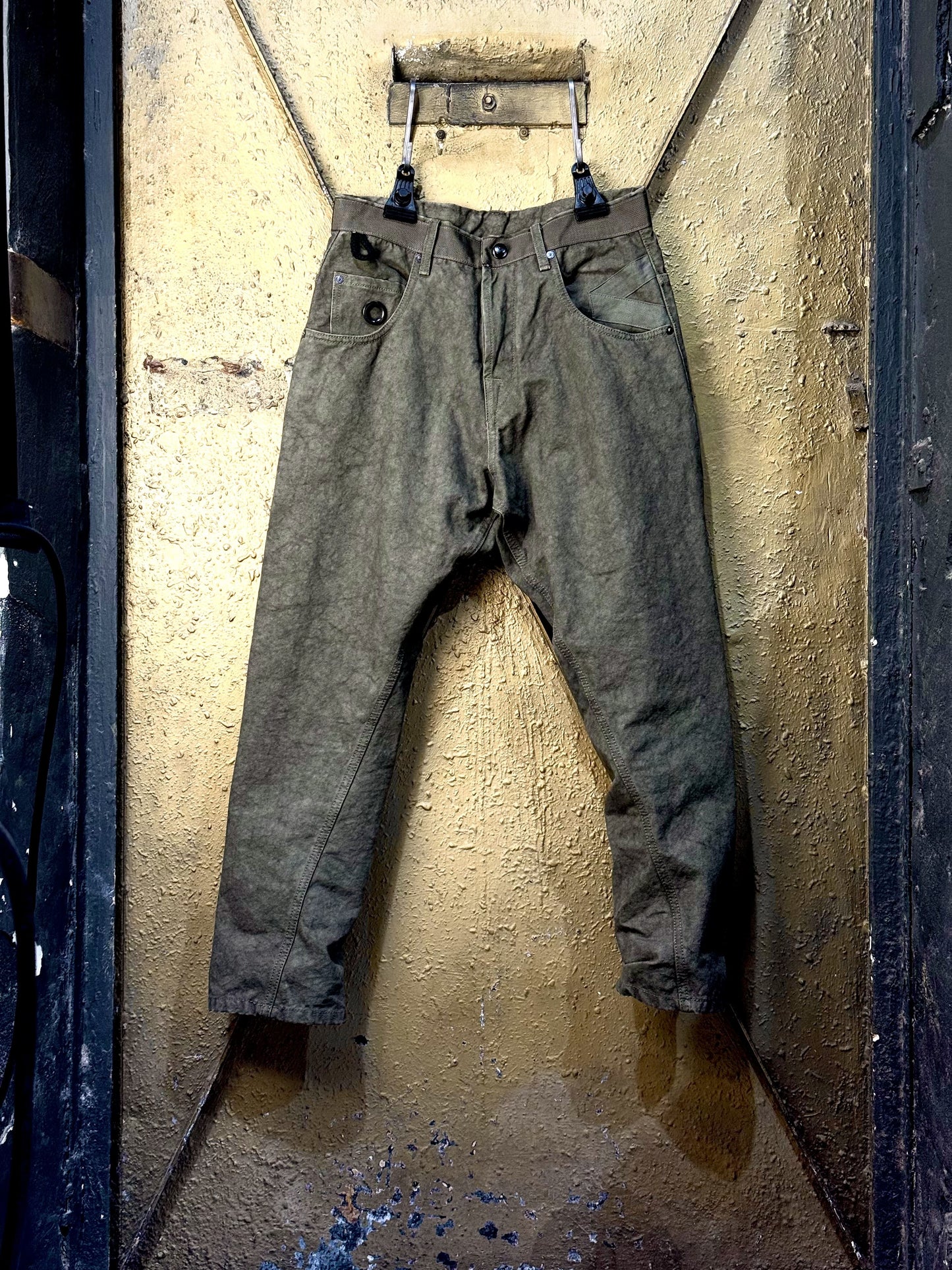 OLIVE GARAGE PANTS