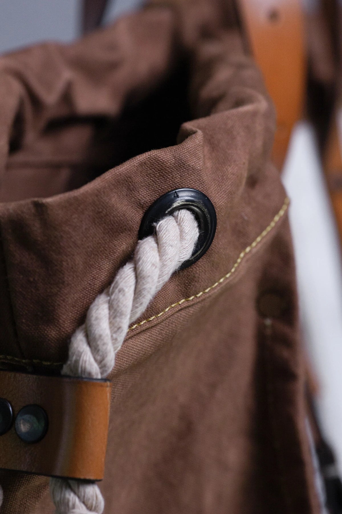 BROWN DITTY TOTE [ 1 of 15 ]