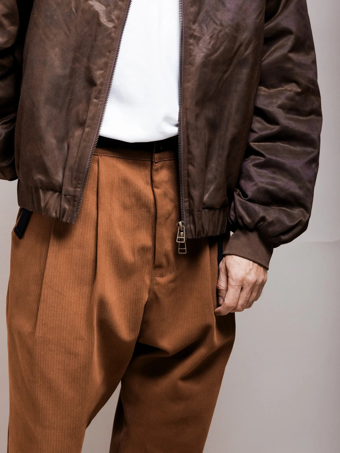 CLUTCH JACKET- CHOCOLATE