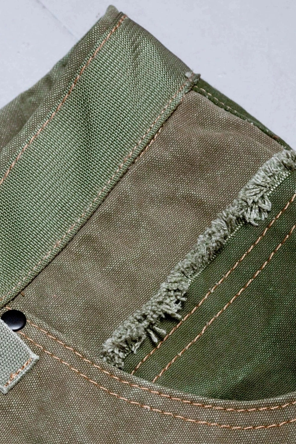 MEN'S DESIGNER ARMY CARROT PANTS – UPCYCLED MILITARY CANVAS PANTS