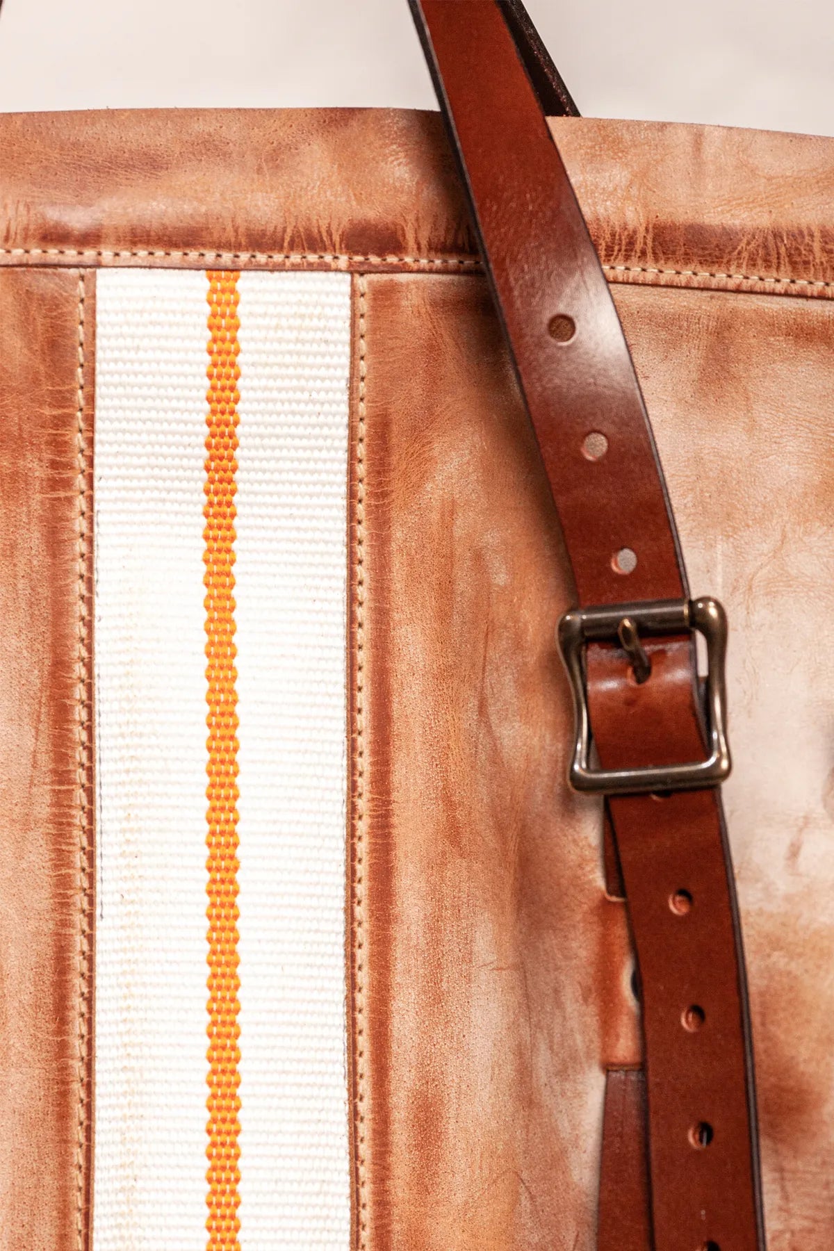 DAYTONA LEATHER WEEKENDER