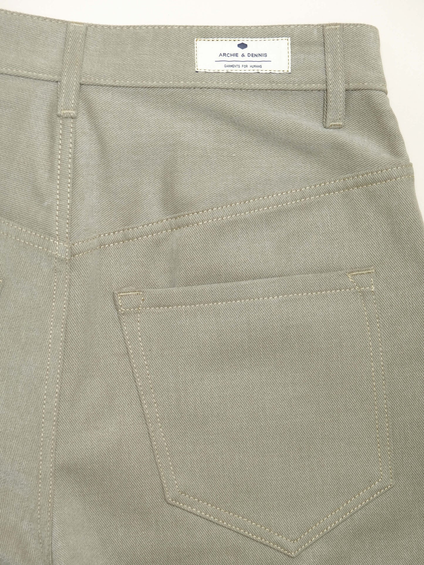 CARROT PANTS- SILVER BRUSHED TWILL