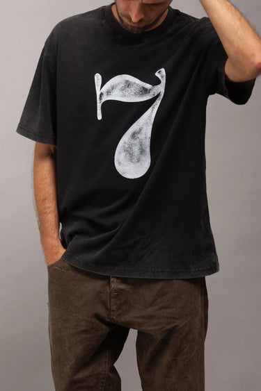 BLACK LUCKY NUMBER TEE