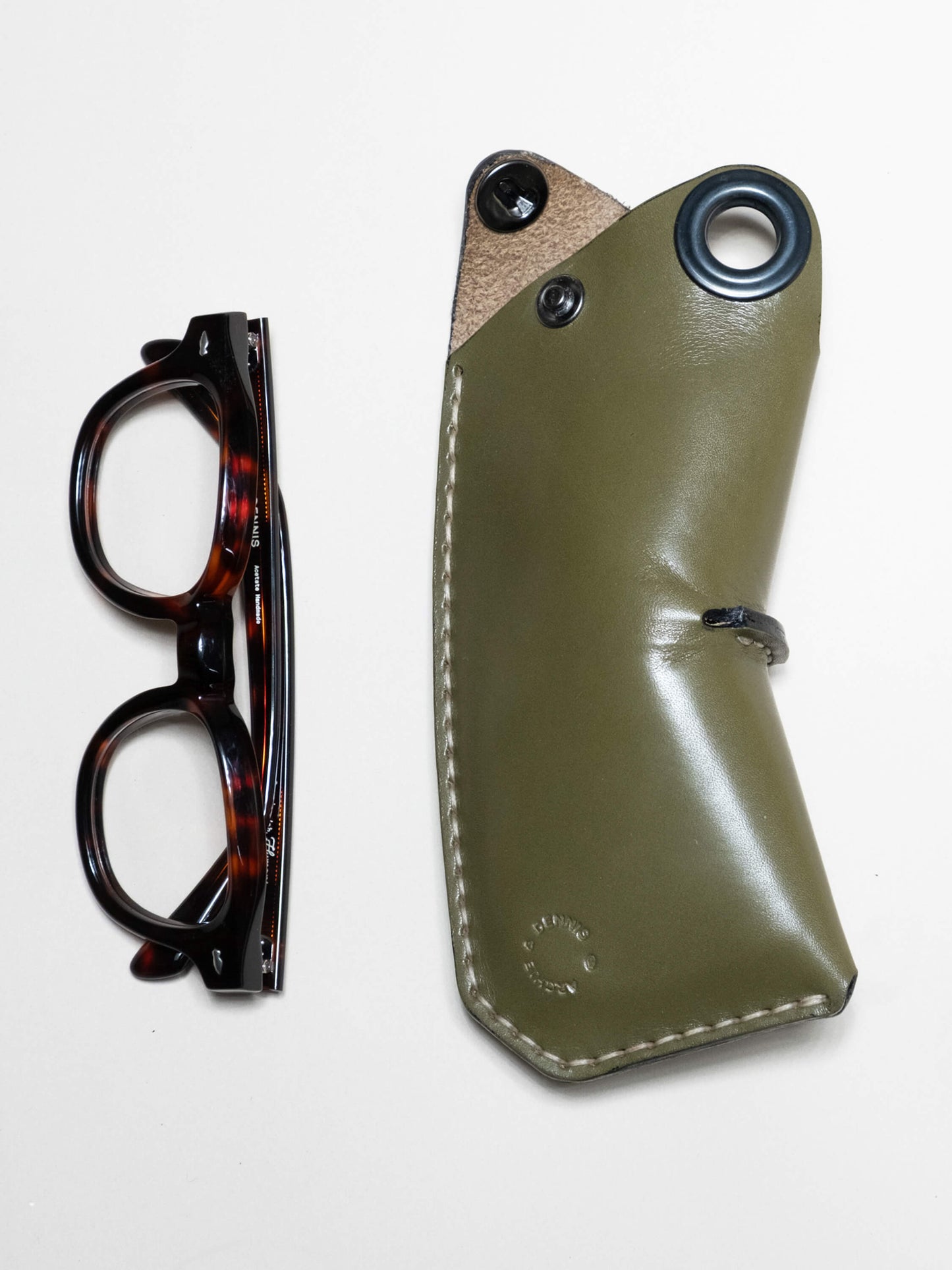 BRAT GLASSES CASE GREEN